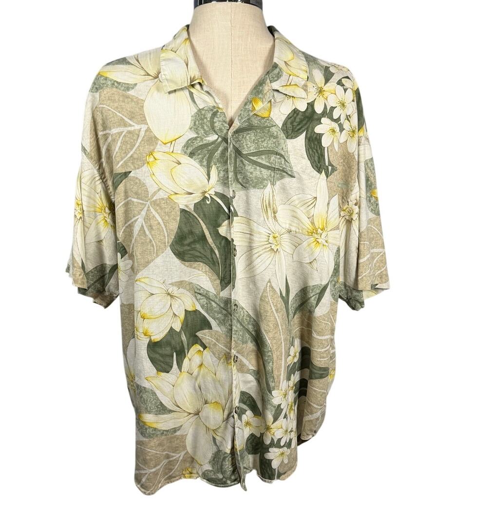 Tommy Bahama Men's 100% Silk Hawaiian Flowers Button Up Short Sleeve XXL
